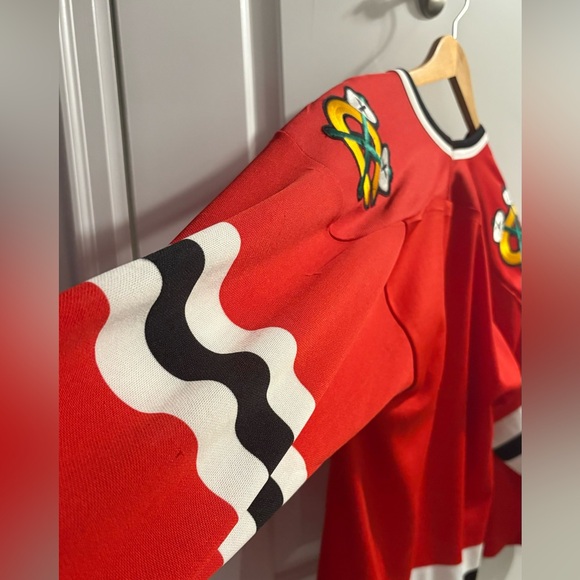 VINTAGE Chicago Black Hawks Jersey (blank) - Picture 6 of 7